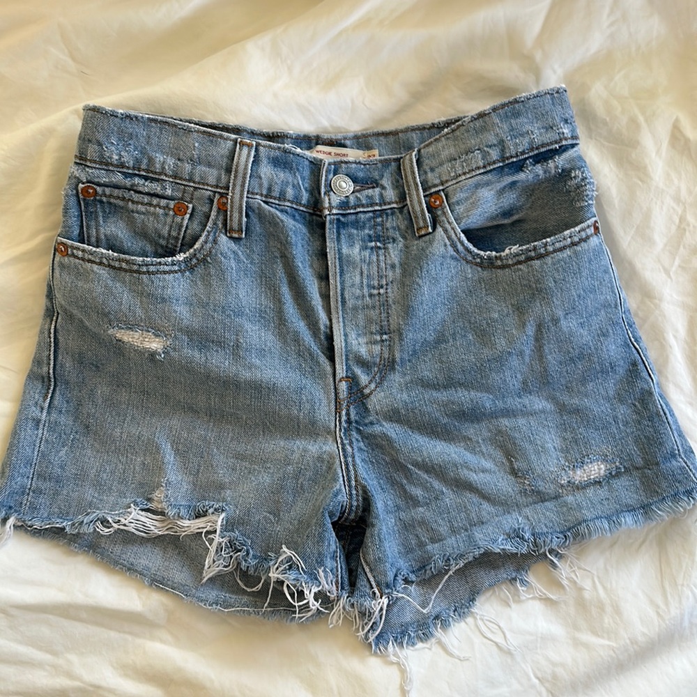 Levi “wedgie” high-rise denim shorts